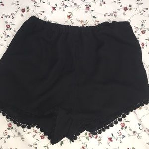 Brandy Melville  Laced Shorts